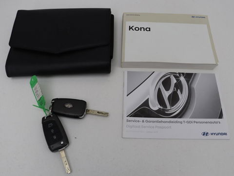 Hyundai KONA 1.0T Comfort | 1e eigenaar | Carplay | Trekhaak | Climate control | Camera | Cruise control | Parkeerhulp | Bluetooth