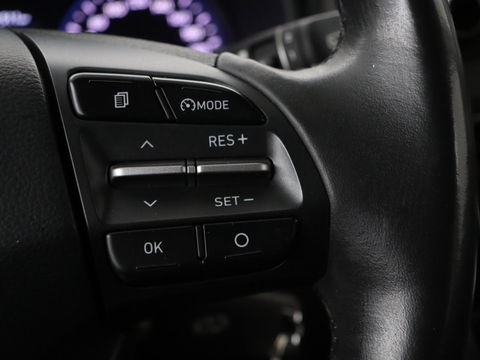 Hyundai KONA 1.0T Comfort | 1e eigenaar | Carplay | Trekhaak | Climate control | Camera | Cruise control | Parkeerhulp | Bluetooth