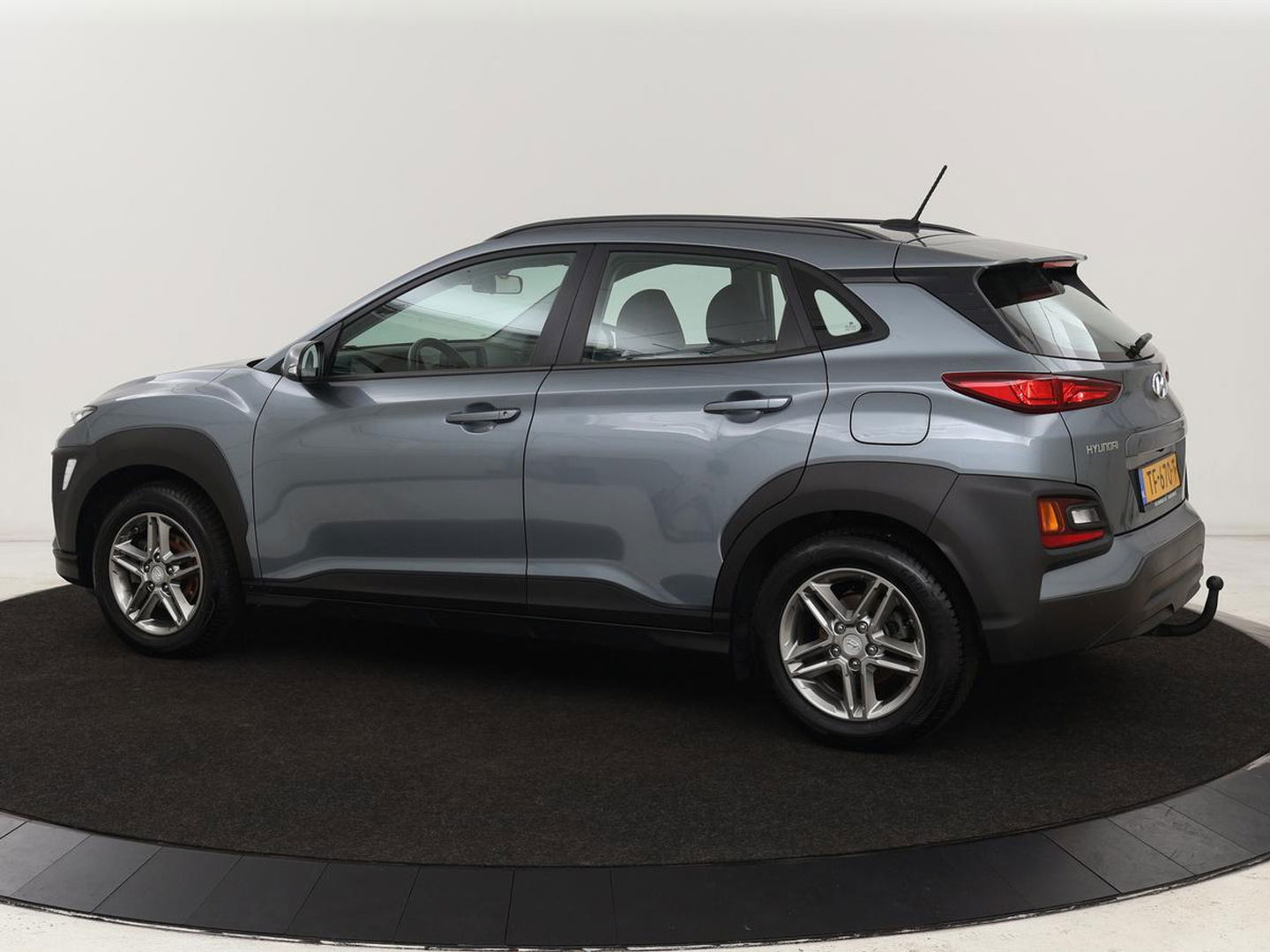 Hyundai KONA 1.0T Comfort | 1e eigenaar | Carplay | Trekhaak | Climate control | Camera | Cruise control | Parkeerhulp | Bluetooth