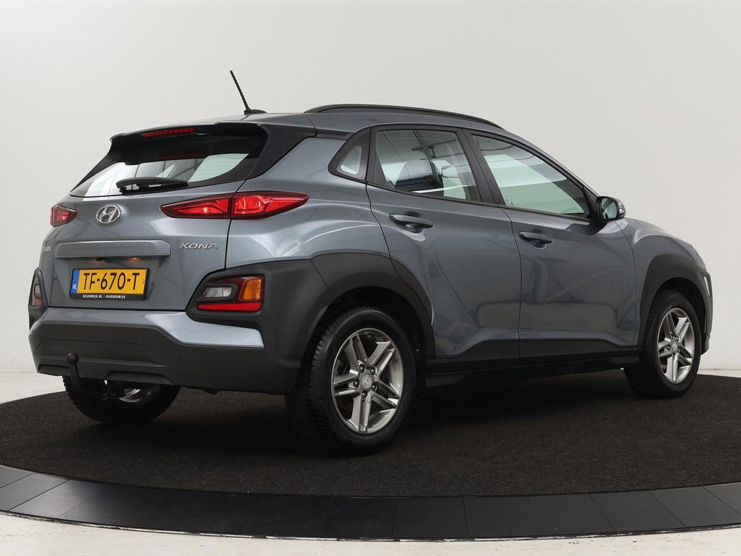 Hyundai KONA 1.0T Comfort | 1e eigenaar | Carplay | Trekhaak | Climate control | Camera | Cruise control | Parkeerhulp | Bluetooth