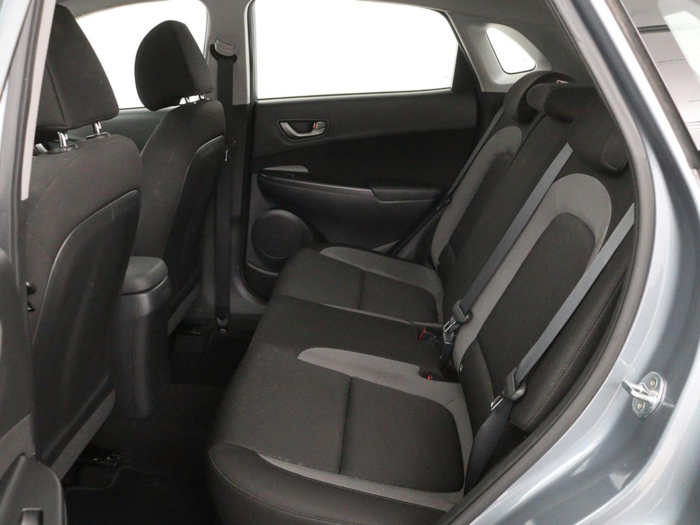 Hyundai KONA 1.0T Comfort | 1e eigenaar | Carplay | Trekhaak | Climate control | Camera | Cruise control | Parkeerhulp | Bluetooth