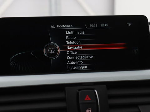 BMW 4 Serie Gran Coupé 420i High Executive | Schuifdak | Harman/Kardon | Stoelverwarming | Leder | Camera | DAB | Xenon | Sportstoelen