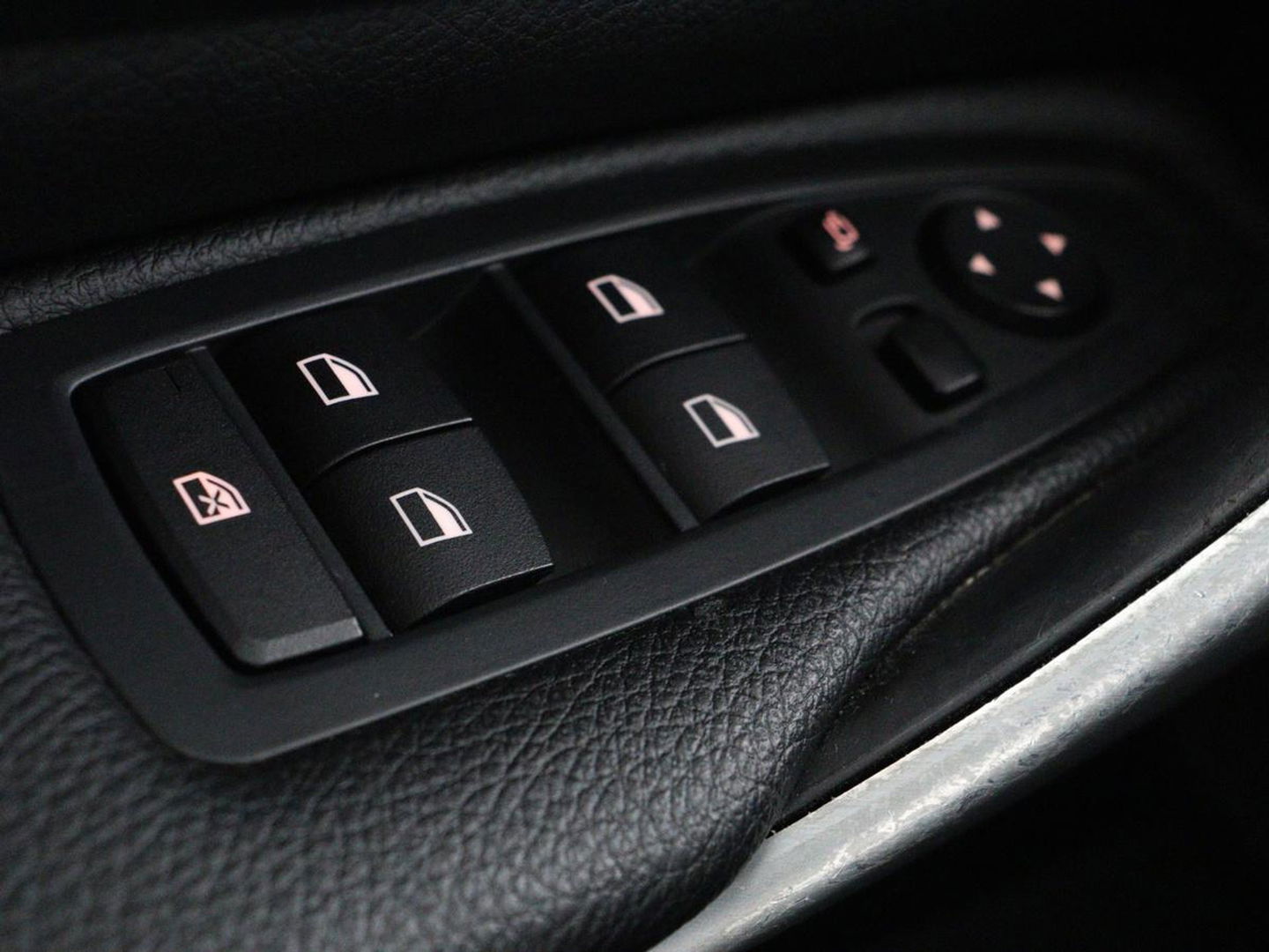 BMW 4 Serie Gran Coupé 420i High Executive | Schuifdak | Harman/Kardon | Stoelverwarming | Leder | Camera | DAB | Xenon | Sportstoelen