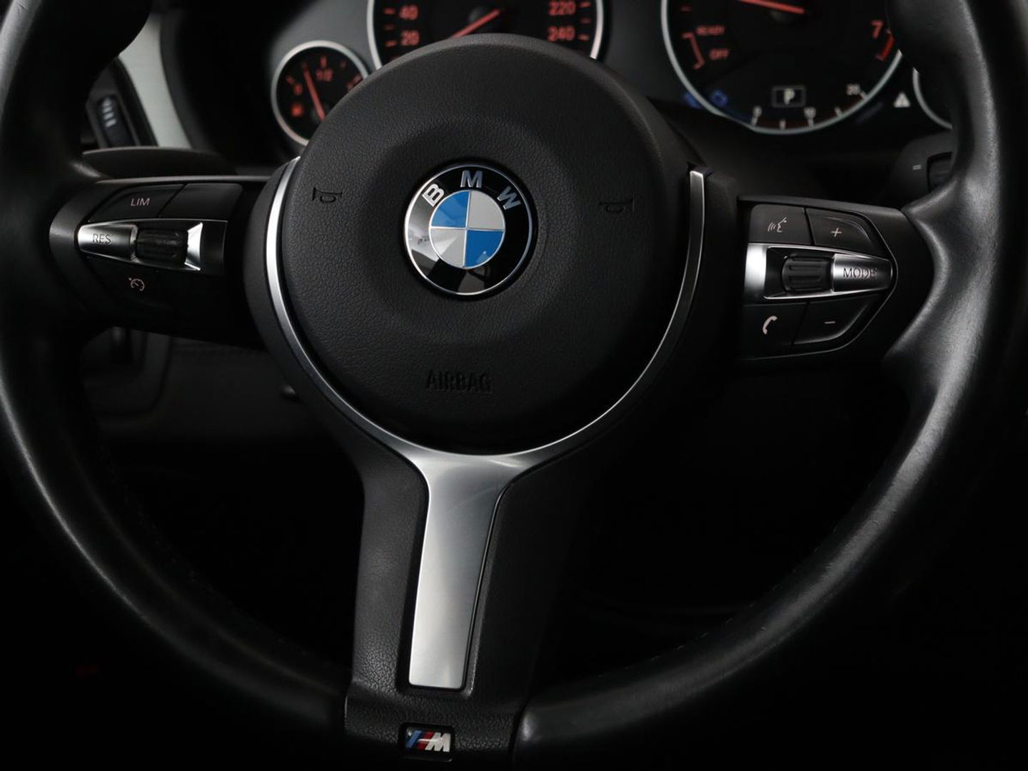 BMW 4 Serie Gran Coupé 420i High Executive | Schuifdak | Harman/Kardon | Stoelverwarming | Leder | Camera | DAB | Xenon | Sportstoelen