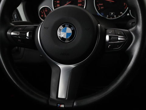 BMW 4 Serie Gran Coupé 420i High Executive | Schuifdak | Harman/Kardon | Stoelverwarming | Leder | Camera | DAB | Xenon | Sportstoelen