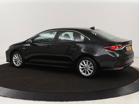 Toyota Corolla 1.8 Hybrid Active | 50.800km NAP | Adaptive cruise | Navigatie | Carplay | Camera | Climate control | DAB | Bluetooth
