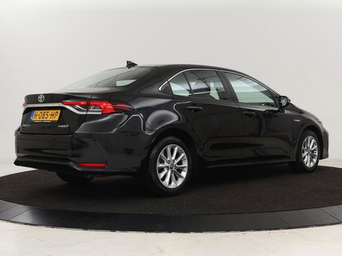 Toyota Corolla 1.8 Hybrid Active | 50.800km NAP | Adaptive cruise | Navigatie | Carplay | Camera | Climate control | DAB | Bluetooth