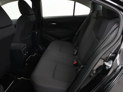 Toyota Corolla 1.8 Hybrid Active | 50.800km NAP | Adaptive cruise | Navigatie | Carplay | Camera | Climate control | DAB | Bluetooth