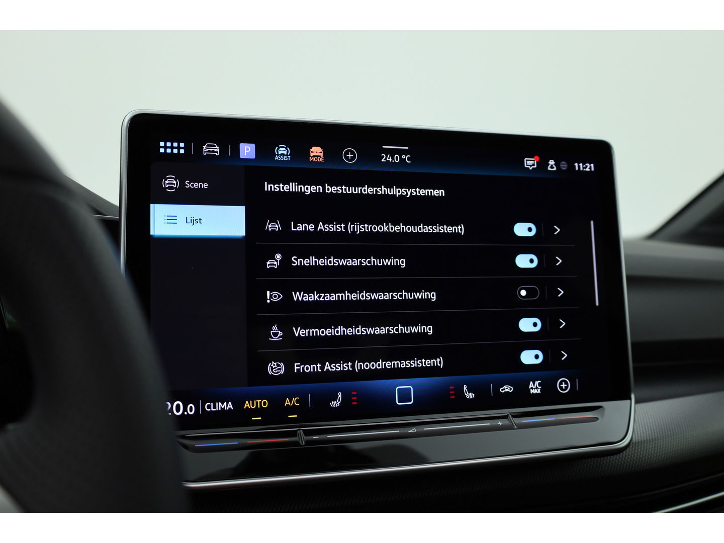 Volkswagen Golf 1.5 eTSI R-Line DSG | MY25 | Pano | HUD | IQ. Light | Stoel- Stuurverw. | Camera | Apple CarPlay |