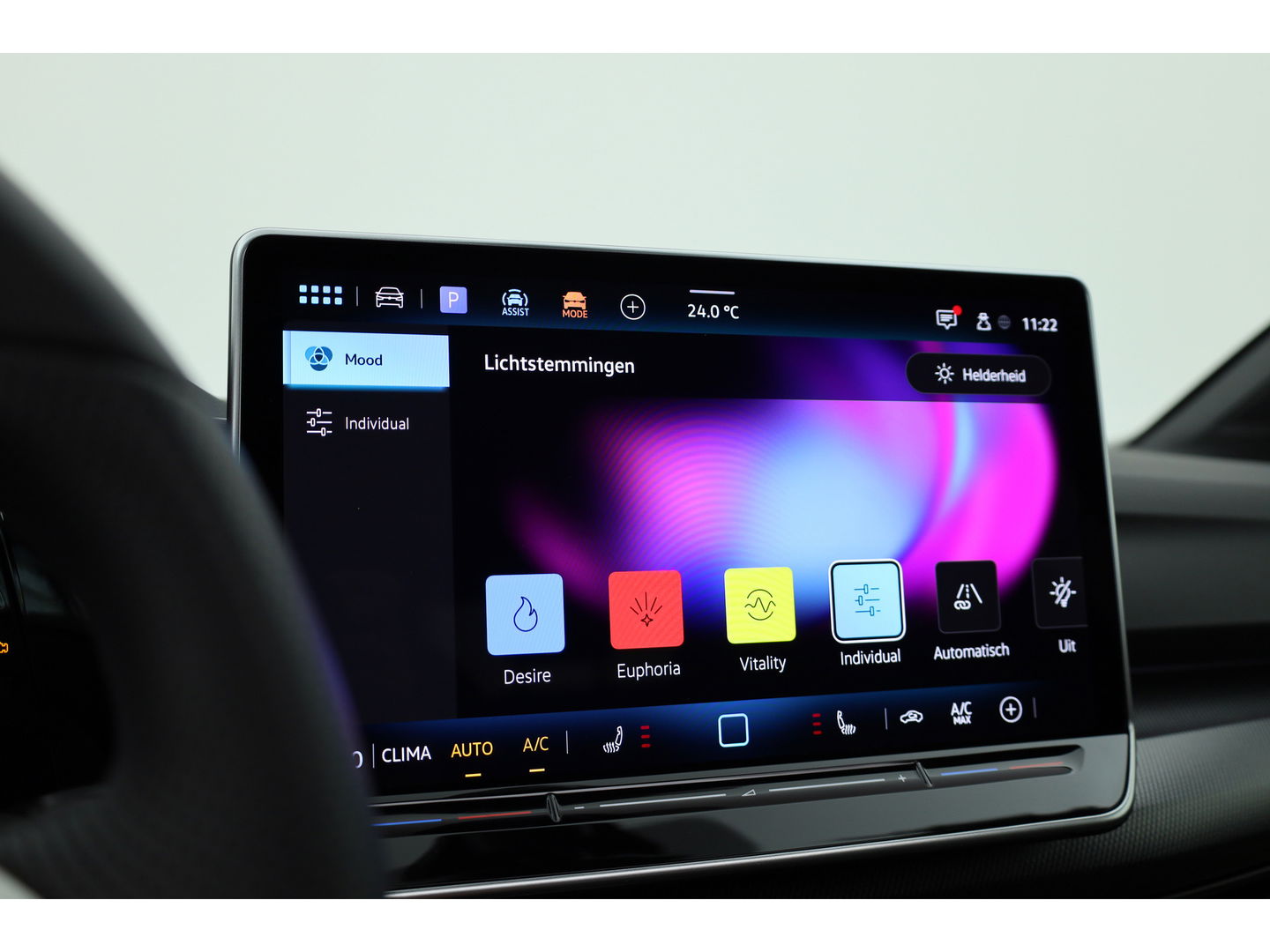 Volkswagen Golf 1.5 eTSI R-Line DSG | MY25 | Pano | HUD | IQ. Light | Stoel- Stuurverw. | Camera | Apple CarPlay |