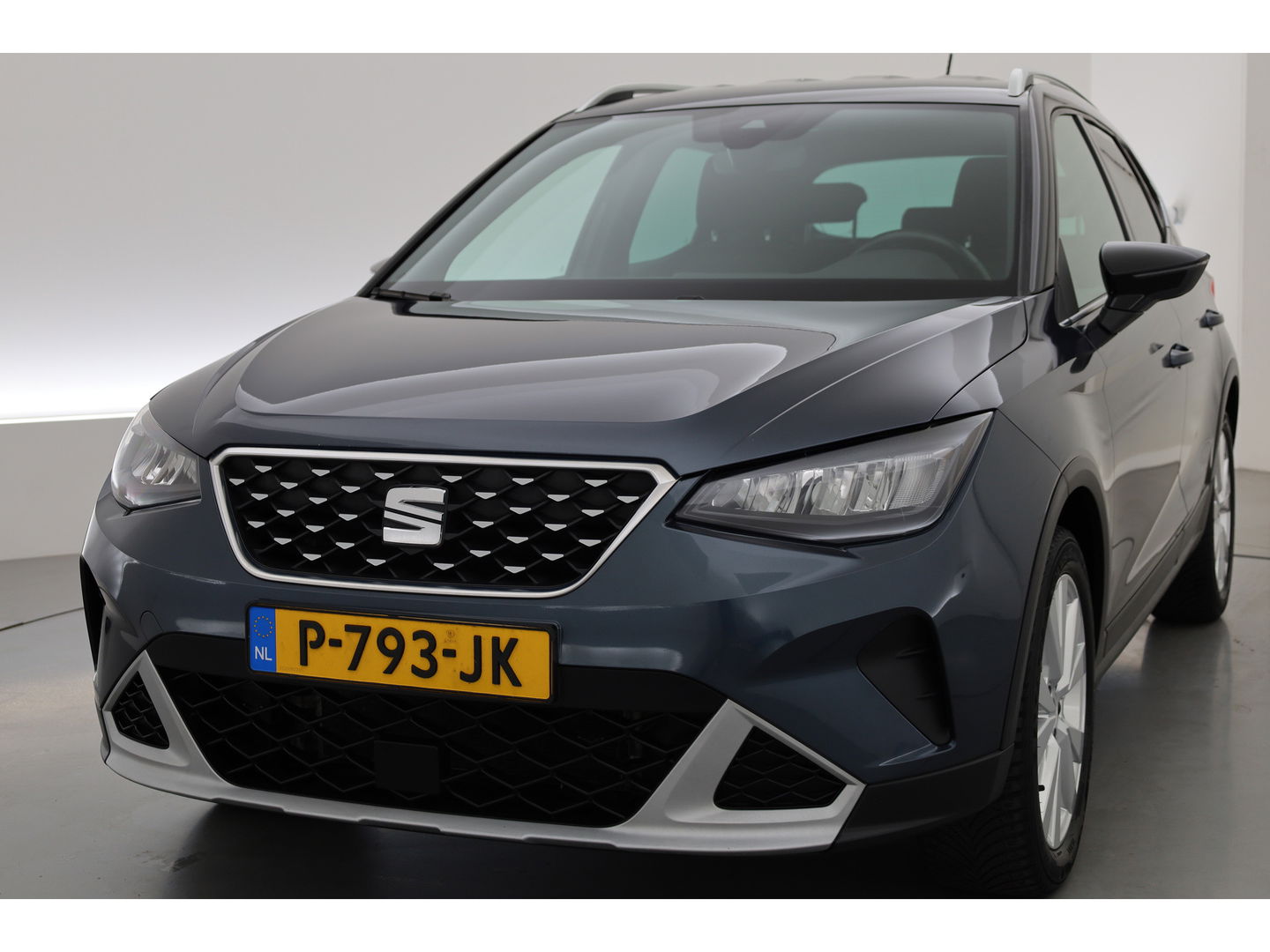 SEAT Arona 1.0 TSI Xperience | Navi by App | Keyless | Stoelverw. | PDC A | Clima