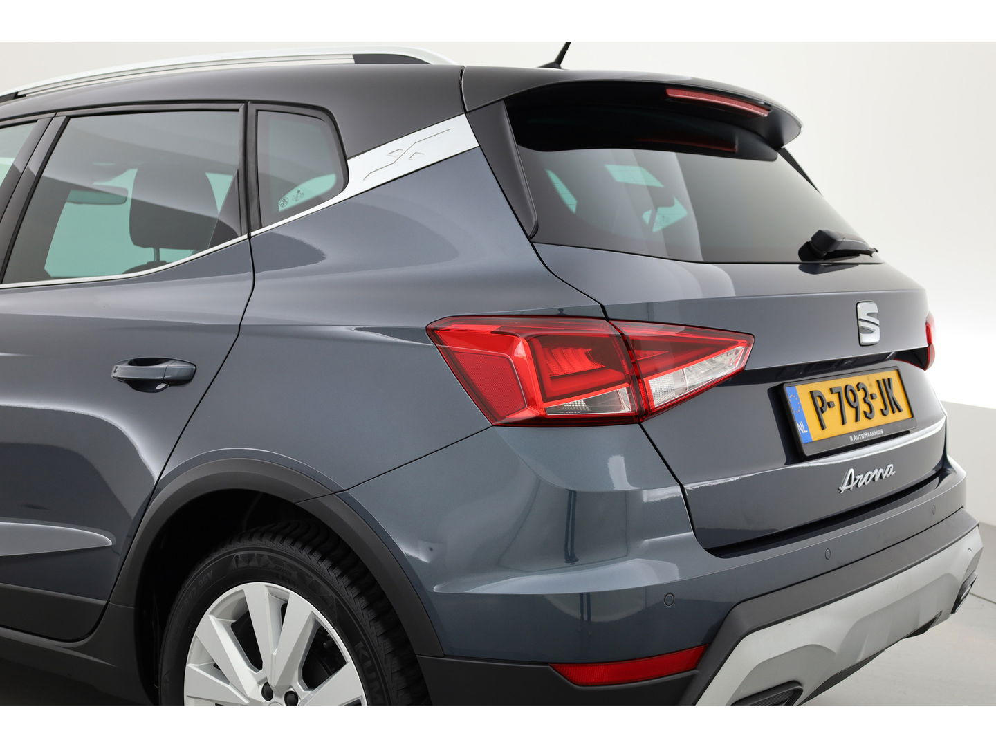 SEAT Arona 1.0 TSI Xperience | Navi by App | Keyless | Stoelverw. | PDC A | Clima