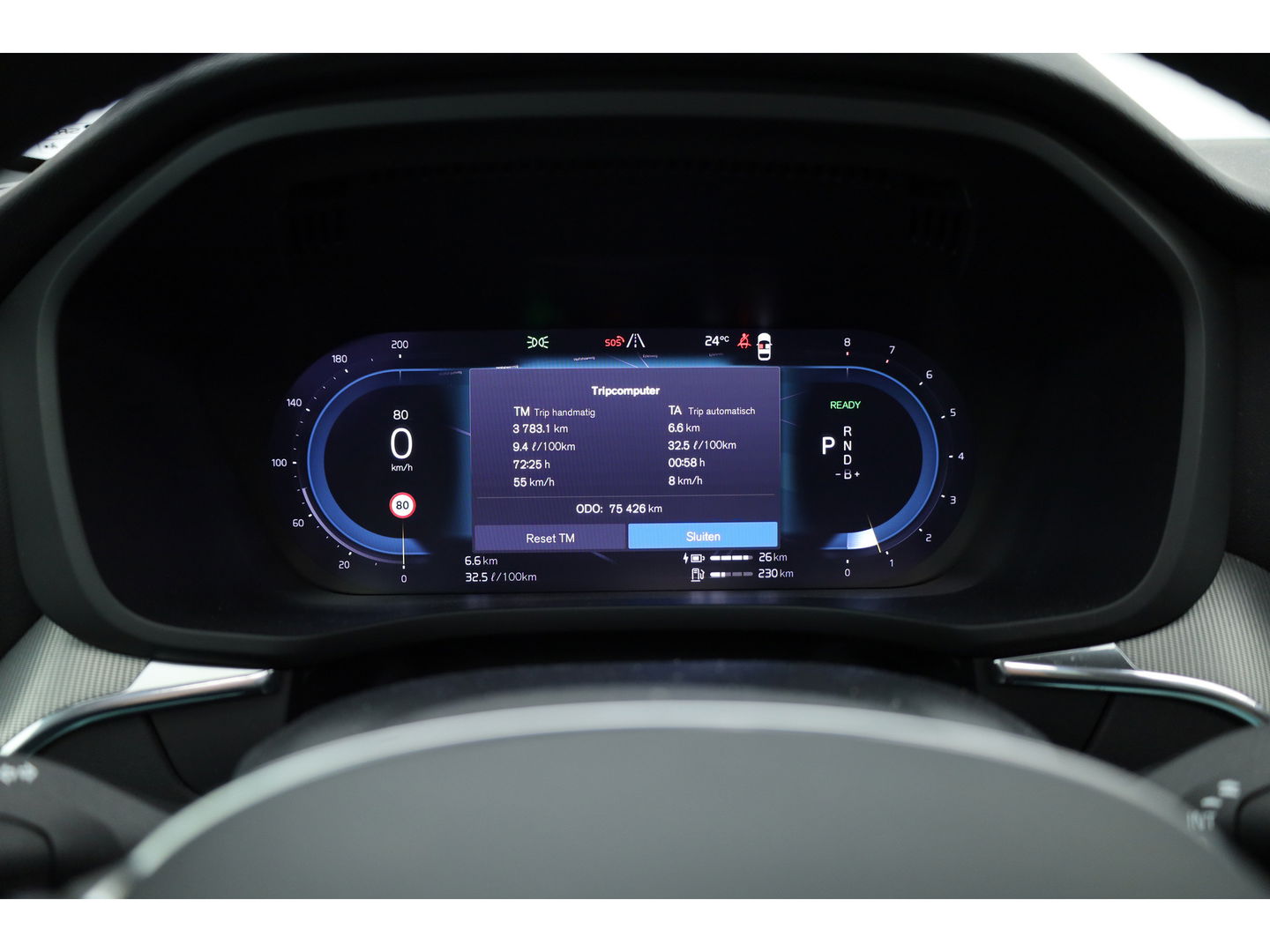 Volvo XC60 T8 Recharge R-Design | Facelift | Luchtvering | Head-up | Trekhaak | 360 Camera | H&K Audio | Standkachel |