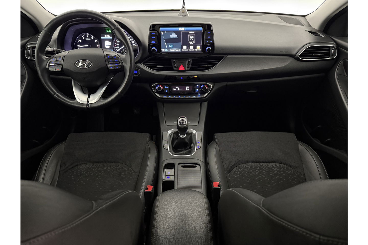 Hyundai i30 1.4 T-GDI Premium 140PK Camera Carplay LED Clima Cruise Navi PDC 16''LMV