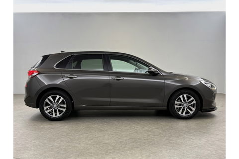 Hyundai i30 1.4 T-GDI Premium 140PK Camera Carplay LED Clima Cruise Navi PDC 16''LMV