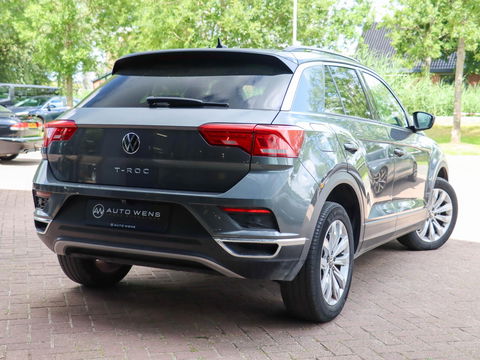 Volkswagen T-Roc 1.5 TSI Style 150PK DSG | 17'' | Camera | Navigatie | Adaptive Cruise