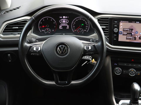 Volkswagen T-Roc 1.5 TSI Style 150PK DSG | 17'' | Camera | Navigatie | Adaptive Cruise