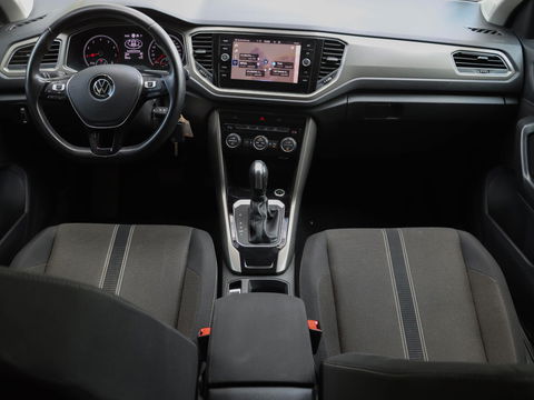 Volkswagen T-Roc 1.5 TSI Style 150PK DSG | 17'' | Camera | Navigatie | Adaptive Cruise