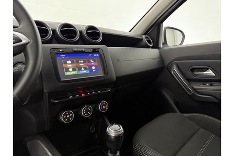 Dacia Duster 1.2 TCe Prestige Trekhaak LED Airco Cruise Camera Navi PDC 17"LMV