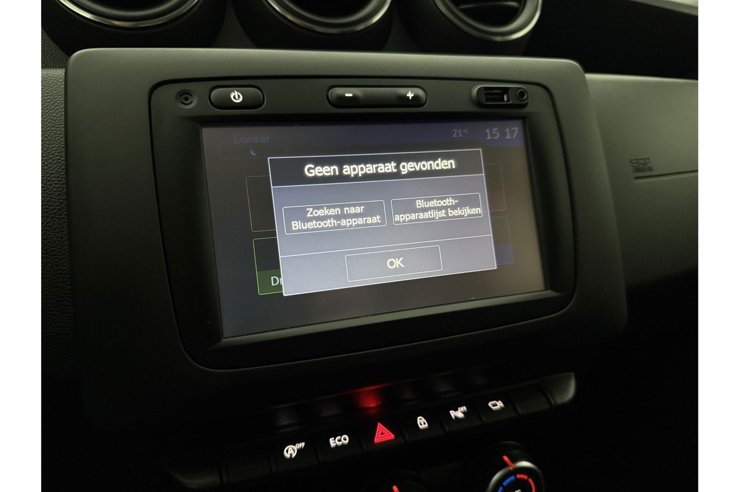 Dacia Duster 1.2 TCe Prestige Trekhaak LED Airco Cruise Camera Navi PDC 17"LMV