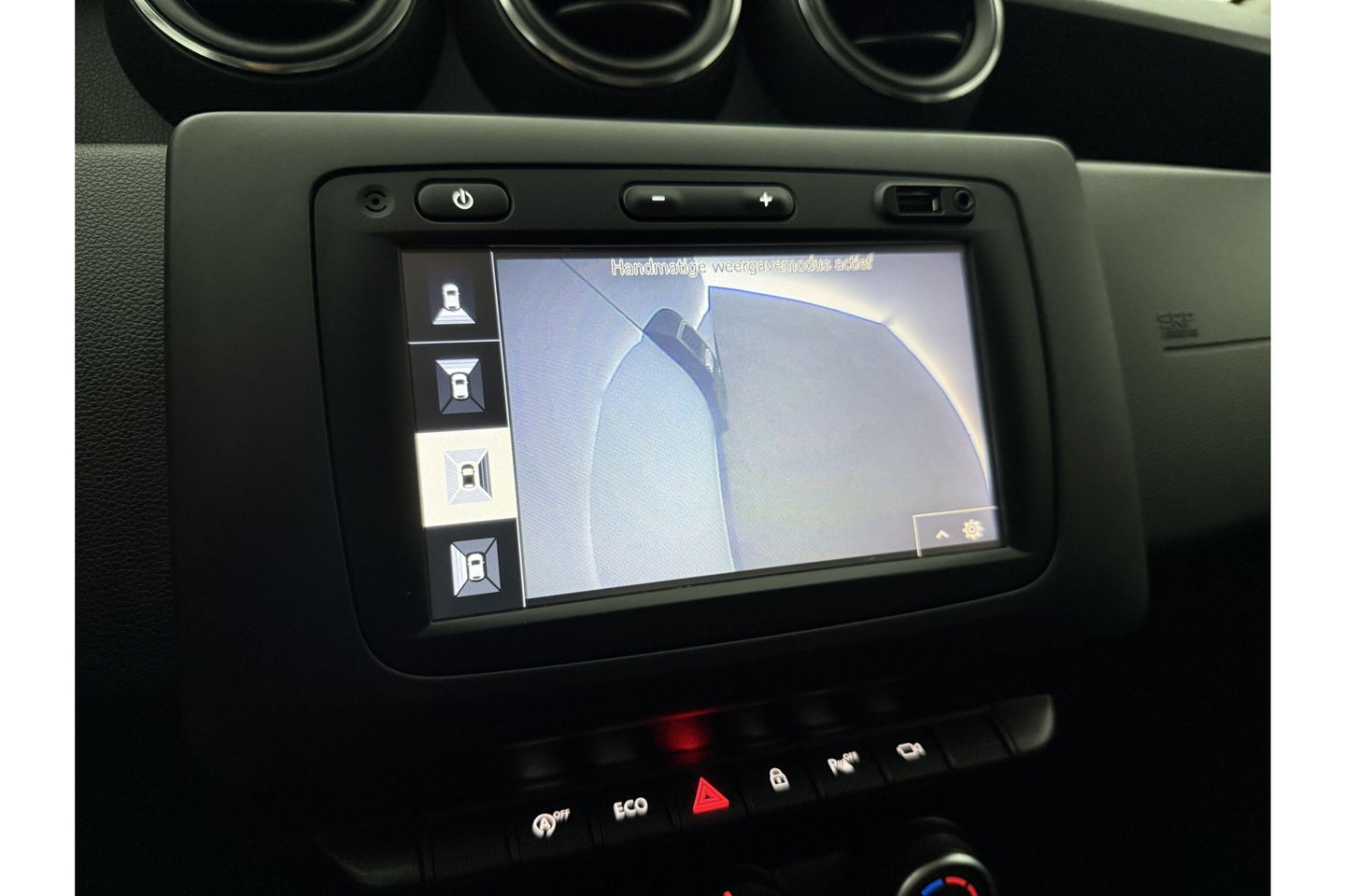 Dacia Duster 1.2 TCe Prestige Trekhaak LED Airco Cruise Camera Navi PDC 17"LMV