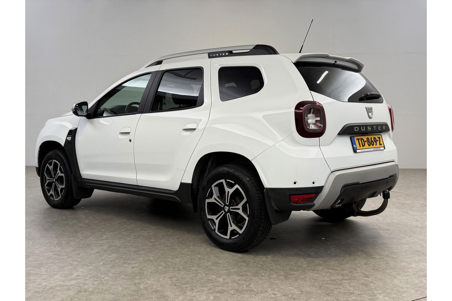 Dacia Duster 1.2 TCe Prestige Trekhaak LED Airco Cruise Camera Navi PDC 17"LMV