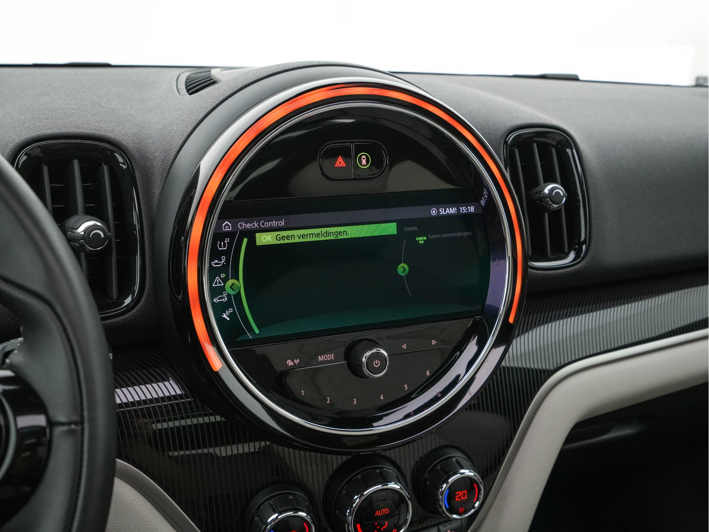 MINI Countryman 1.5 Cooper Business-Edition Outdoor-Pack Aut. *PANO | LUXURY-LEATHER | FULL-LED | HARMAN/KARDON-AUDIO | HEATED-SPORTSEATS | CAMERA | KEYLESS | DIGI-COCKPIT | NAVI-FULLMAP | ECC | PDC | CRUISE | 19"ALU*