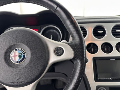 Alfa Romeo Brera 2.2 JTS Selespeed SkyWindow Aut.*PANO | LUXURY-LEATHER | HEATED-SPORTSEATS | ECC | SHIFT-PADDLES | PDC | CRUISE | 19''ALU*