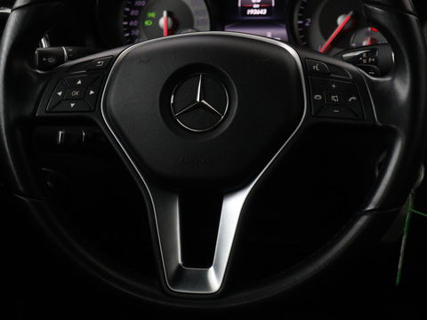 Mercedes-Benz GLA 180 CDI Lease Edition | Camera | Half leder | Trekhaak | Navigatie | Xenon | Cruise control | Bluetooth | Park Assist | Airco | Bluetooth