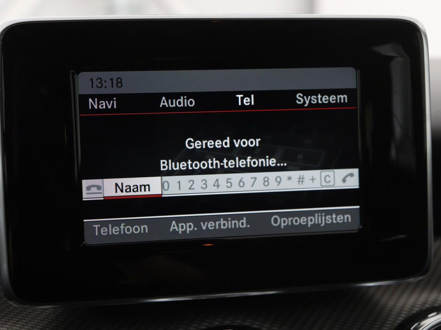 Mercedes-Benz GLA 180 CDI Lease Edition | Camera | Half leder | Trekhaak | Navigatie | Xenon | Cruise control | Bluetooth | Park Assist | Airco | Bluetooth