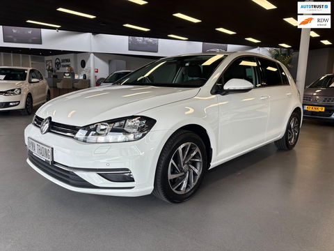 Volkswagen Golf 1.0 TSI Comfortline , Sound !!