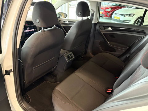 Volkswagen Golf 1.0 TSI Comfortline , Sound !!