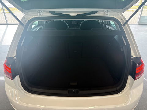 Volkswagen Golf 1.0 TSI Comfortline , Sound !!