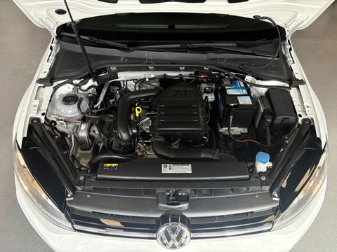 Volkswagen Golf 1.0 TSI Comfortline , Sound !!