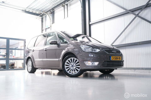 Ford Galaxy 1.6 SCTi Platinum | 7 persoons | Panorama | trekhaak | alcantara | Navigatie | NL auto NAP |