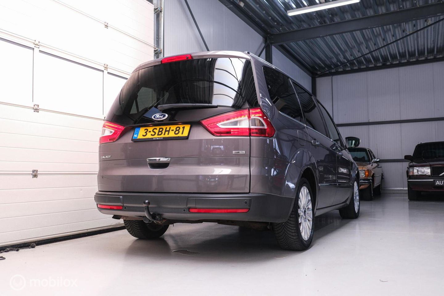Ford Galaxy 1.6 SCTi Platinum | 7 persoons | Panorama | trekhaak | alcantara | Navigatie | NL auto NAP |