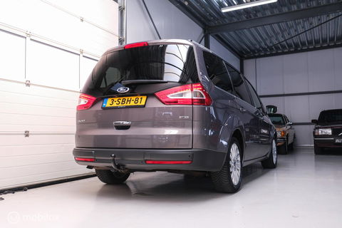 Ford Galaxy 1.6 SCTi Platinum | 7 persoons | Panorama | trekhaak | alcantara | Navigatie | NL auto NAP |