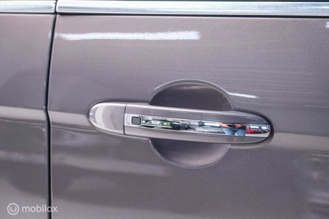Ford Galaxy 1.6 SCTi Platinum | 7 persoons | Panorama | trekhaak | alcantara | Navigatie | NL auto NAP |