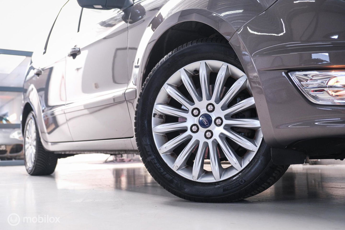 Ford Galaxy 1.6 SCTi Platinum | 7 persoons | Panorama | trekhaak | alcantara | Navigatie | NL auto NAP |