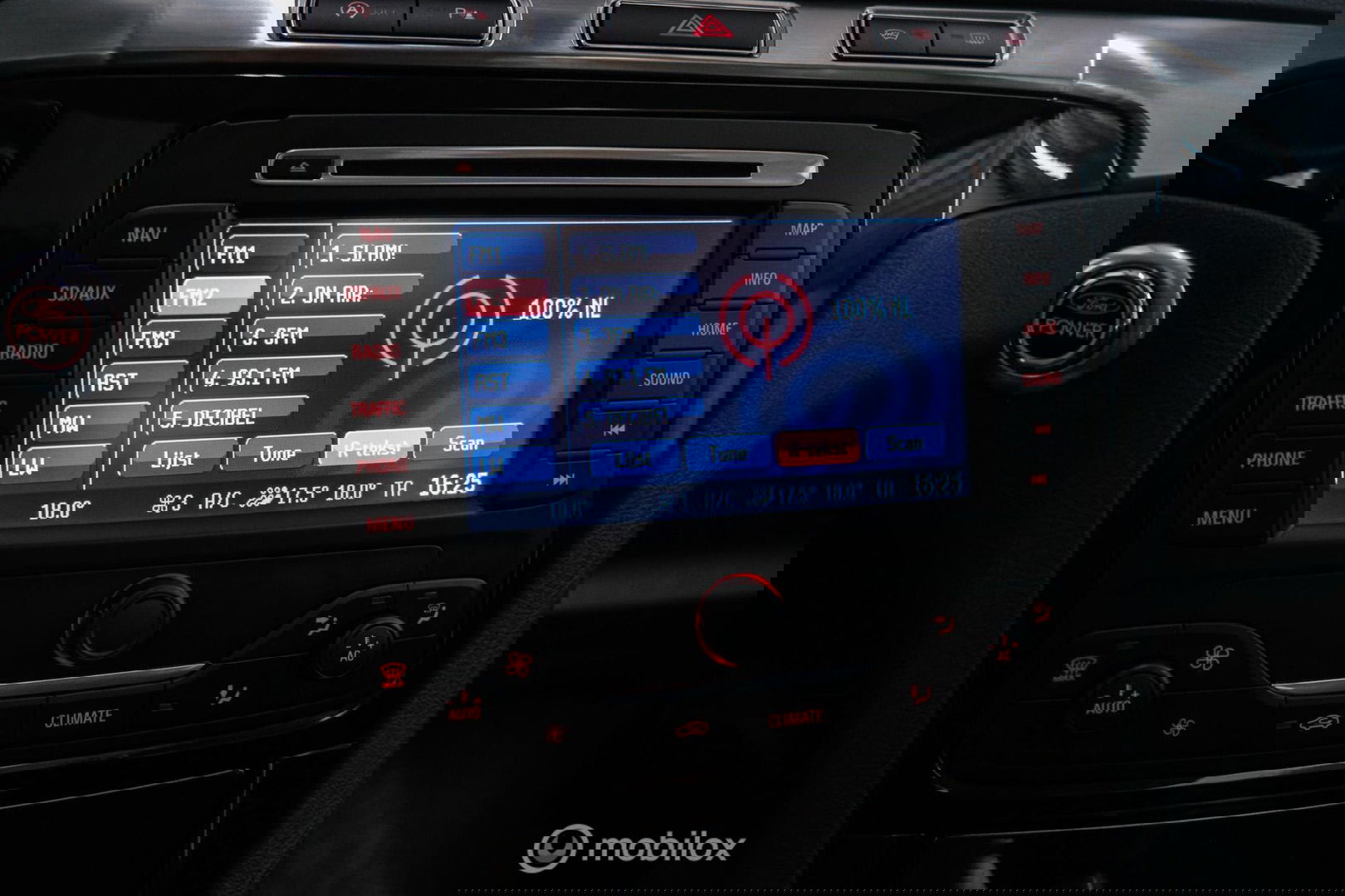 Ford Galaxy 1.6 SCTi Platinum | 7 persoons | Panorama | trekhaak | alcantara | Navigatie | NL auto NAP |