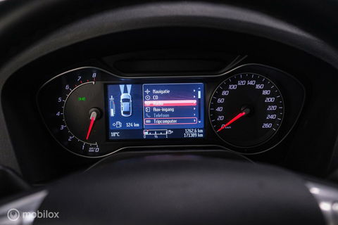 Ford Galaxy 1.6 SCTi Platinum | 7 persoons | Panorama | trekhaak | alcantara | Navigatie | NL auto NAP |