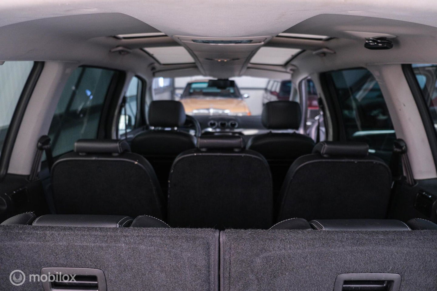 Ford Galaxy 1.6 SCTi Platinum | 7 persoons | Panorama | trekhaak | alcantara | Navigatie | NL auto NAP |