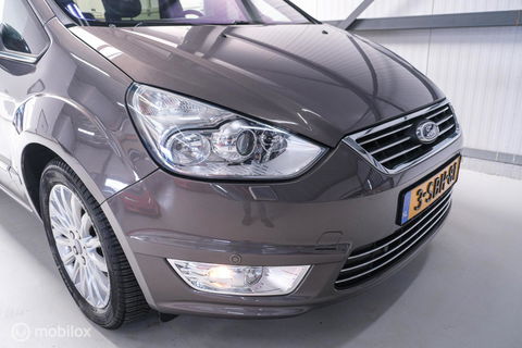 Ford Galaxy 1.6 SCTi Platinum | 7 persoons | Panorama | trekhaak | alcantara | Navigatie | NL auto NAP |