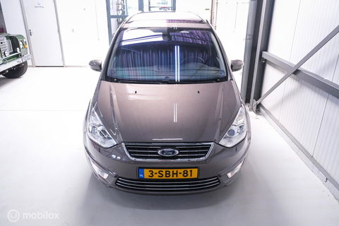 Ford Galaxy 1.6 SCTi Platinum | 7 persoons | Panorama | trekhaak | alcantara | Navigatie | NL auto NAP |