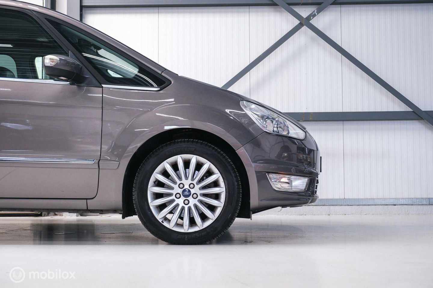 Ford Galaxy 1.6 SCTi Platinum | 7 persoons | Panorama | trekhaak | alcantara | Navigatie | NL auto NAP |