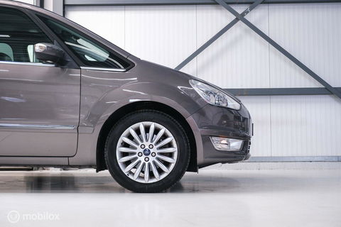 Ford Galaxy 1.6 SCTi Platinum | 7 persoons | Panorama | trekhaak | alcantara | Navigatie | NL auto NAP |