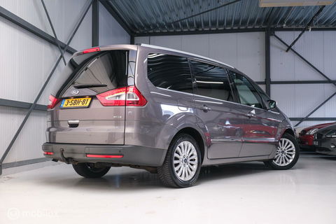 Ford Galaxy 1.6 SCTi Platinum | 7 persoons | Panorama | trekhaak | alcantara | Navigatie | NL auto NAP |