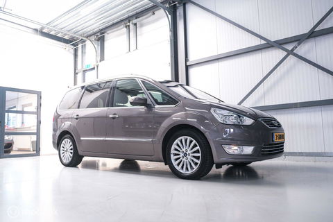 Ford Galaxy 1.6 SCTi Platinum | 7 persoons | Panorama | trekhaak | alcantara | Navigatie | NL auto NAP |