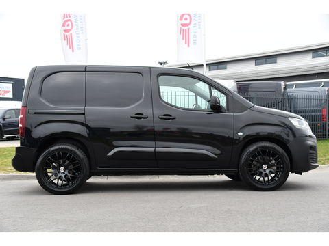 Fiat E-Doblò 136 L1 50 kWh Black Edition Cruise, Sensoren, Clima, Carplay, 136PK, Uniek!