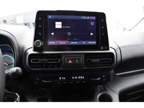 Fiat E-Doblò 136 L1 50 kWh Black Edition Cruise, Sensoren, Clima, Carplay, 136PK, Uniek!